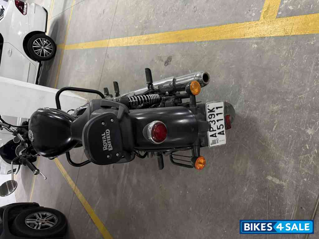 Royal Enfield Meteor 350 Stellar