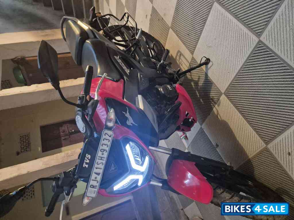 Red TVS Raider 125