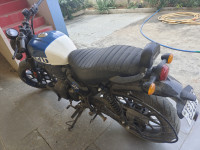 Royal Enfield Hunter 350 Metro