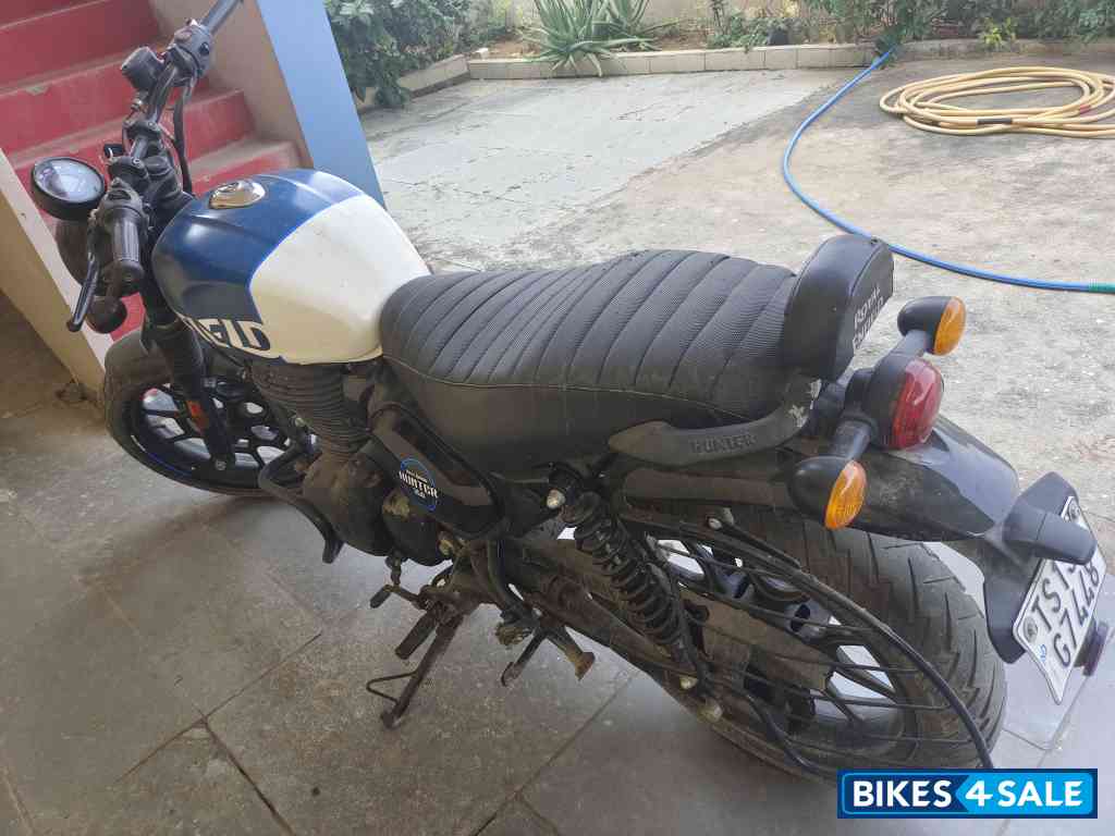 Royal Enfield Hunter 350 Metro