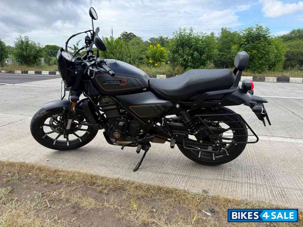 Gray Harley Davidson X440 S