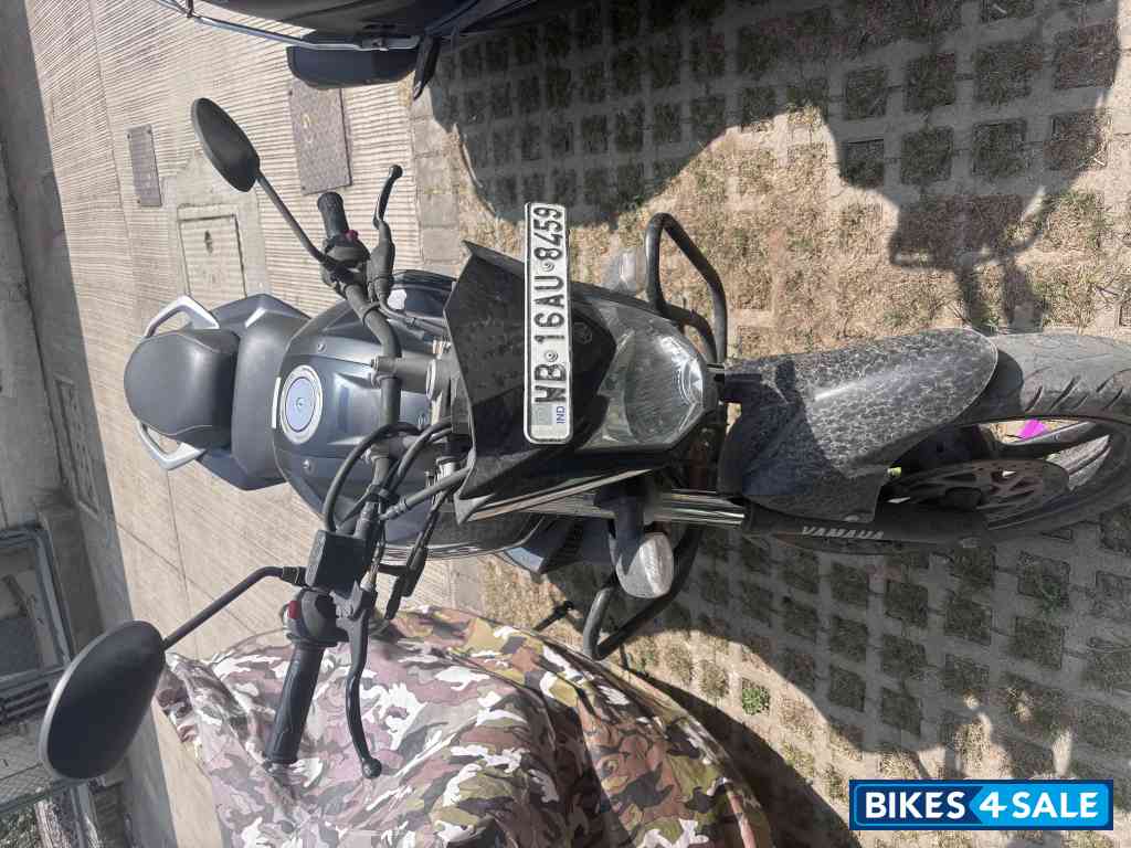 Mat Black Yamaha FZ-S