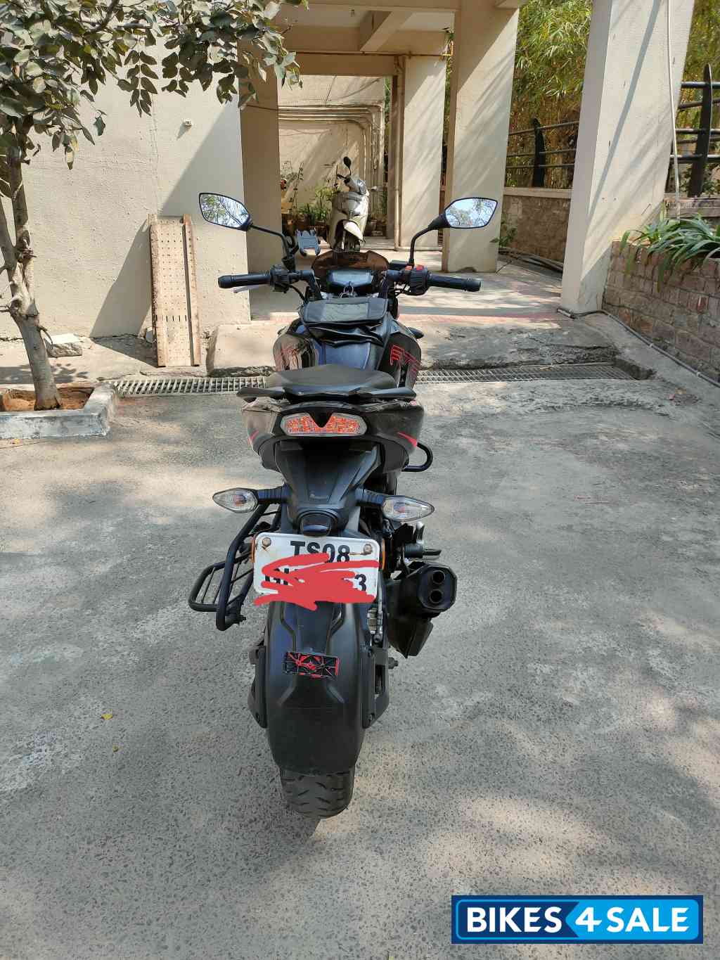 TVS Apache RTR 200 4V ABS Race Edition 2.0