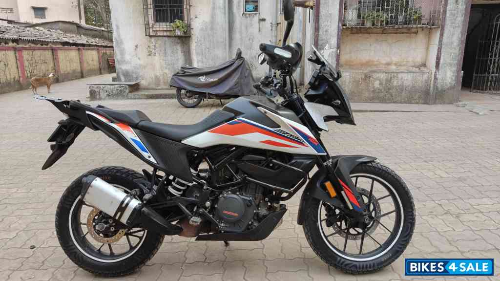 Ceramic White KTM 390 Adventure