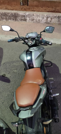 TVS Apache RTR 200 4V