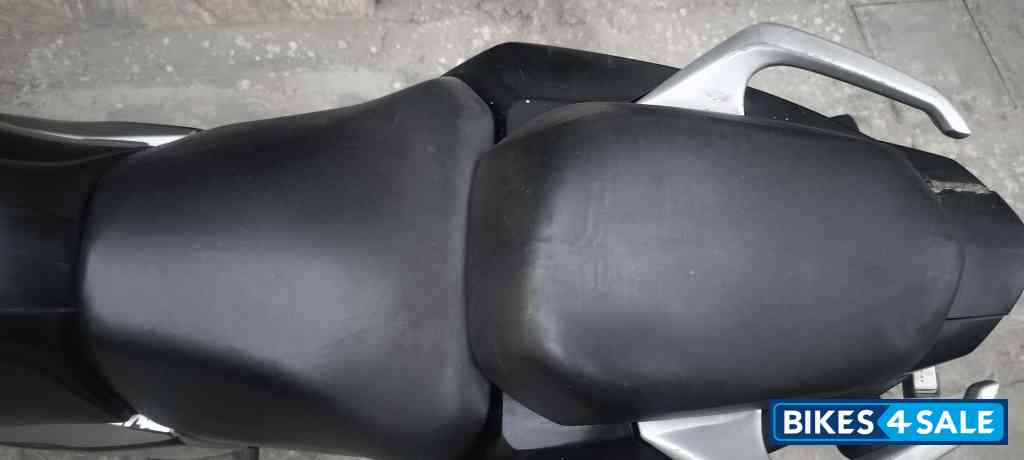 Black Yamaha FZ FI V2