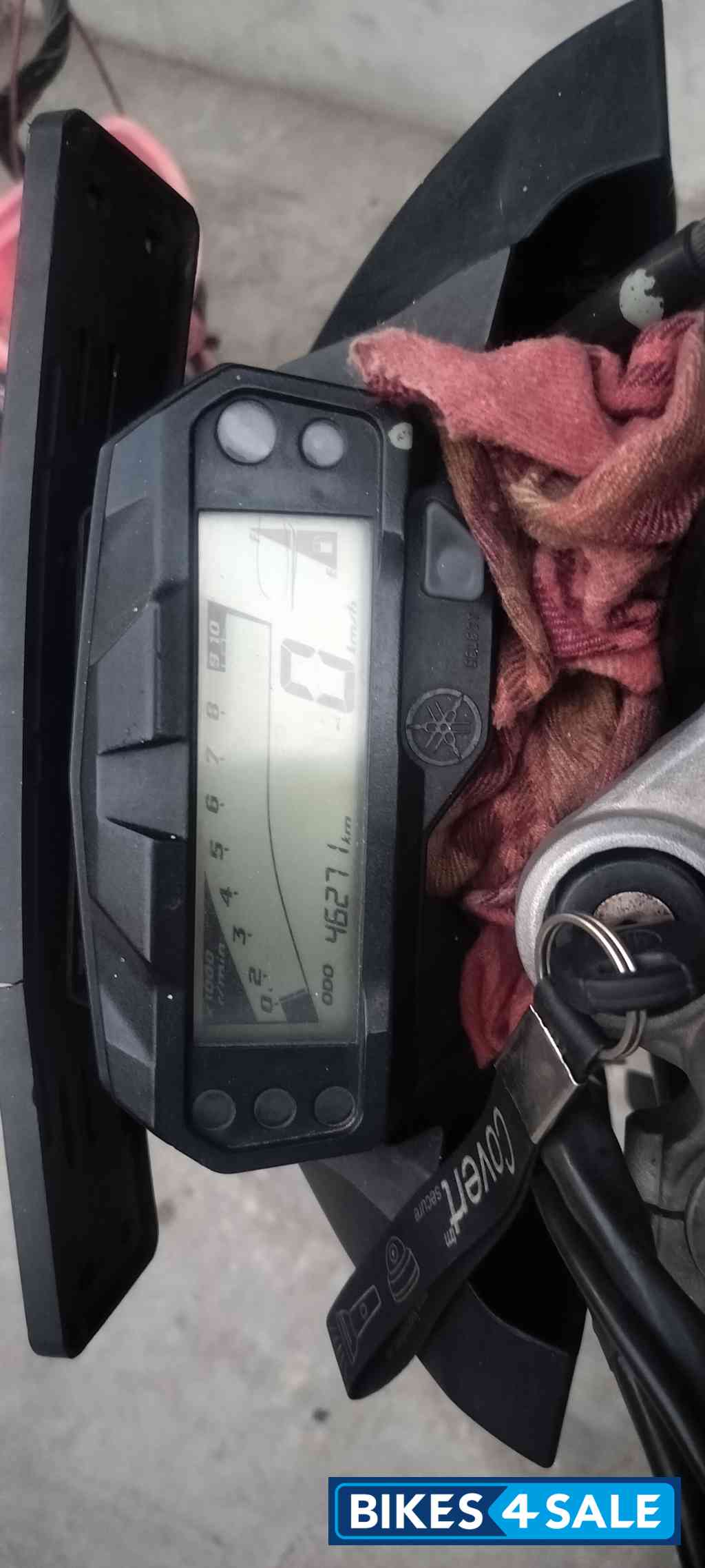 Black Yamaha FZ FI V2 Black Yamaha FZ FI V2