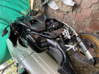 Black Hyosung GT650R