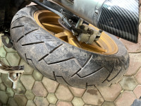 Black Hyosung GT650R