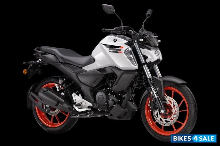 Ice White Yamaha FZ-S FI Ver 4.0 DLX