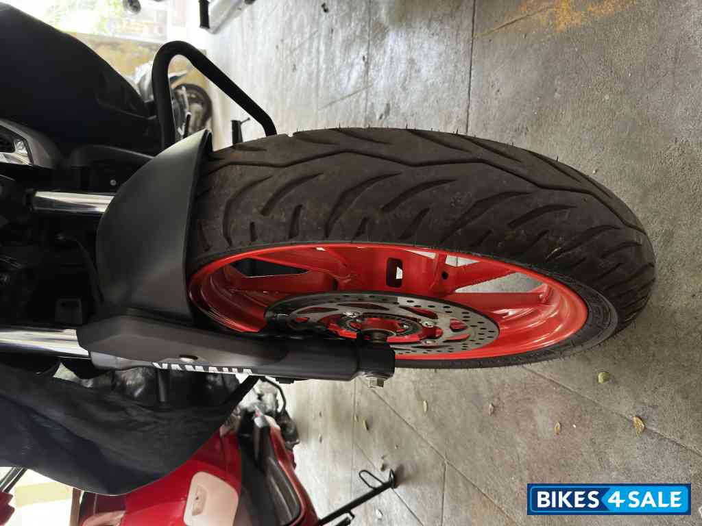 Ice White Yamaha FZ-S FI Ver 4.0 DLX