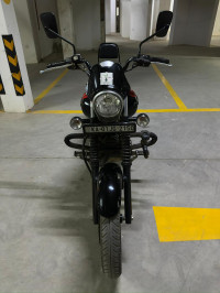 Bajaj Avenger Street 220