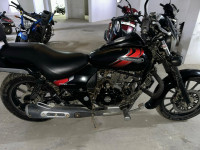 Bajaj Avenger Street 220