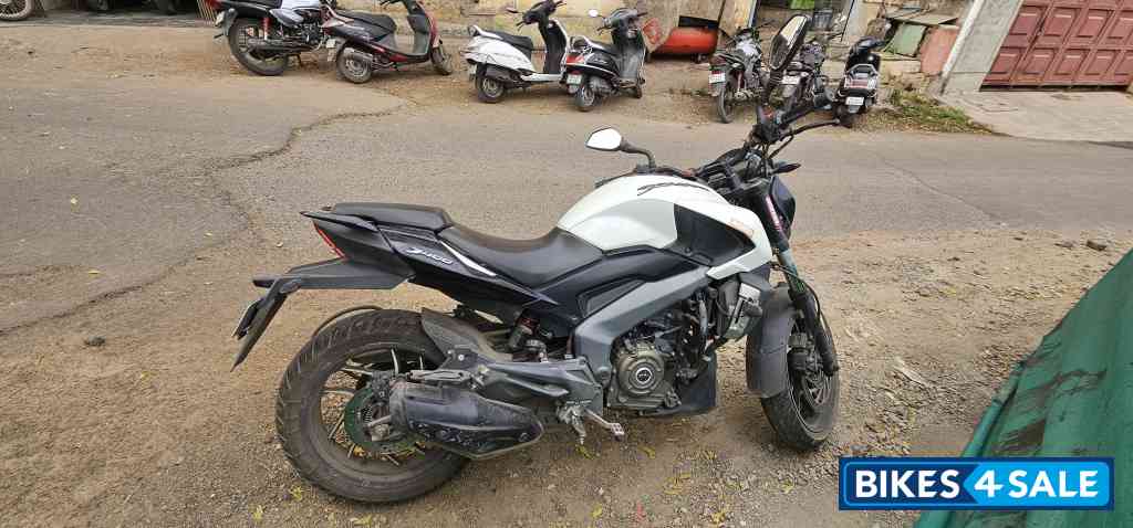 Bajaj Dominar 400 Disc