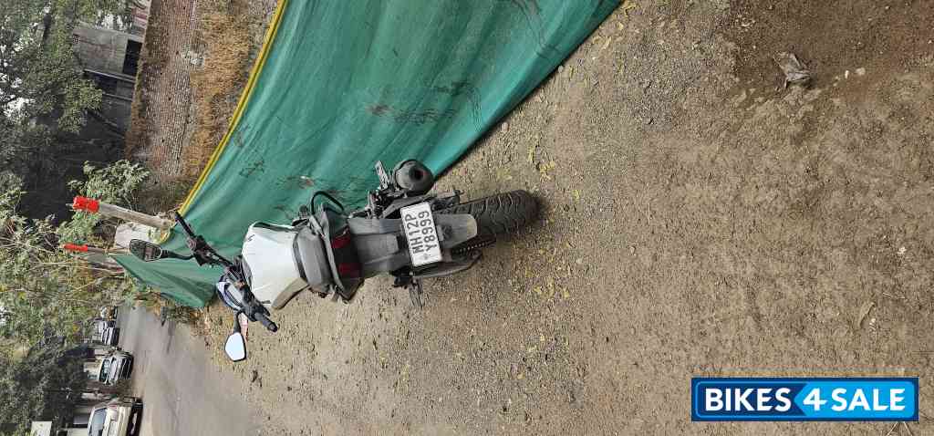 Bajaj Dominar 400 Disc