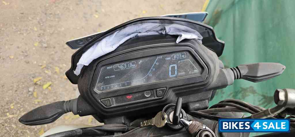 Bajaj Dominar 400 Disc