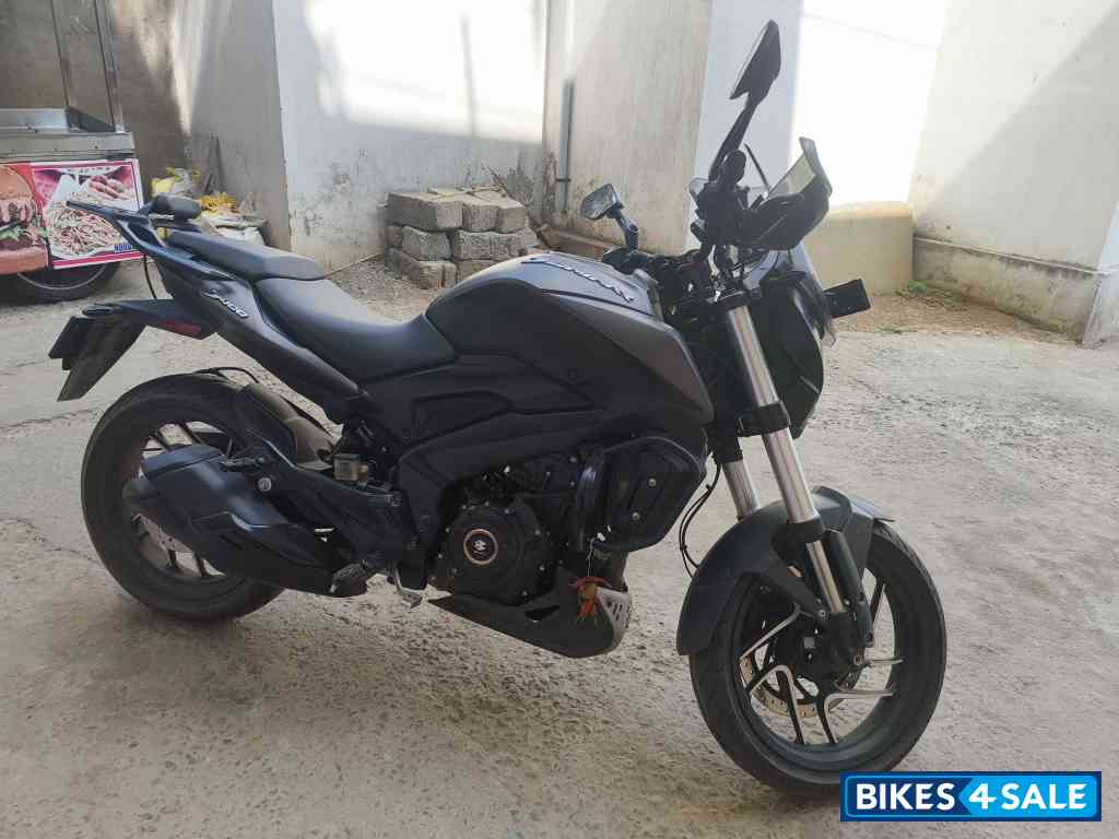 Charcoal Black Bajaj Dominar 400 ABS BS6