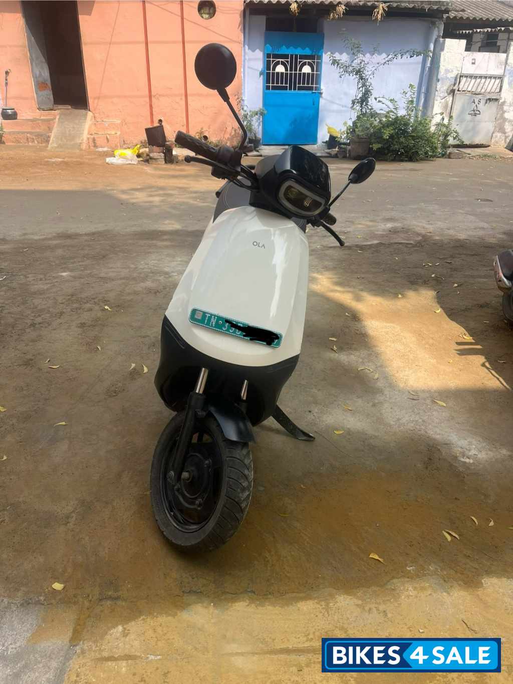 Porcelain White Ola S1X Plus