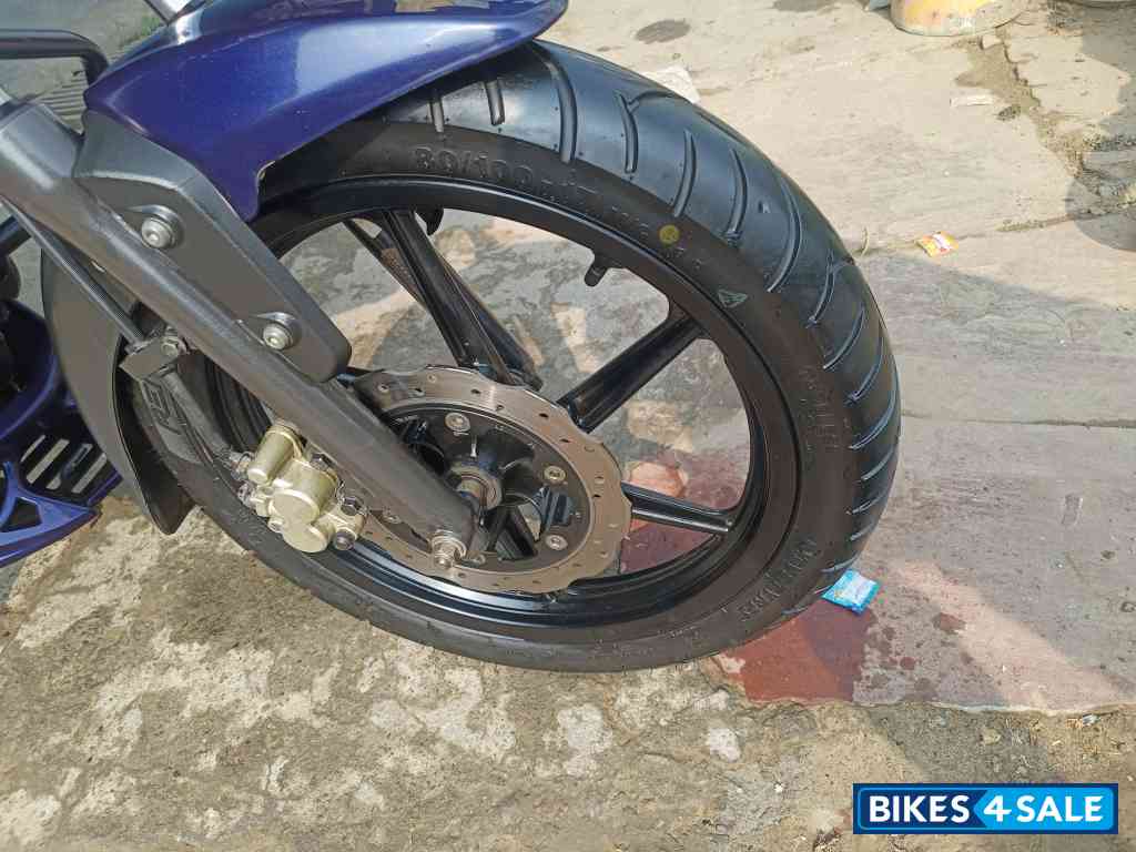 TVS Raider Split Seat