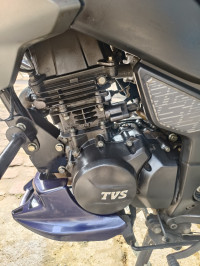 TVS Raider Split Seat