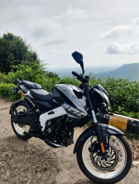 Bajaj Pulsar NS 200 BS6