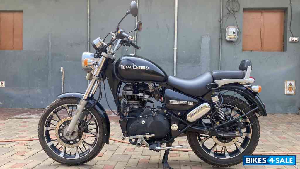 Flicker Black Royal Enfield Thunderbird TwinSpark 350 Flicker Black Royal Enfield Thunderbird TwinSpark 350