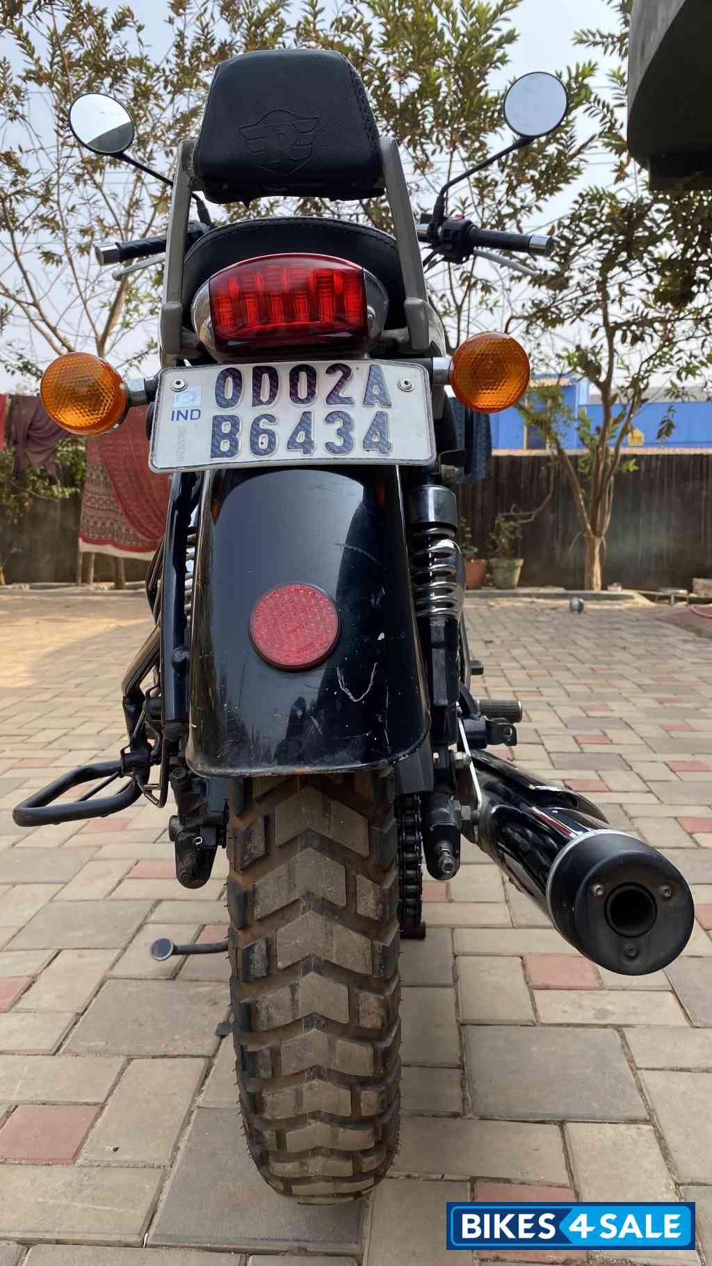 Flicker Black Royal Enfield Thunderbird TwinSpark 350 Flicker Black Royal Enfield Thunderbird TwinSpark 350