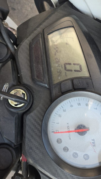 White TVS Apache RTR 180 ABS