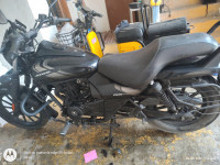 Bajaj Avenger Street 220