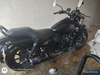 Bajaj Avenger Street 220
