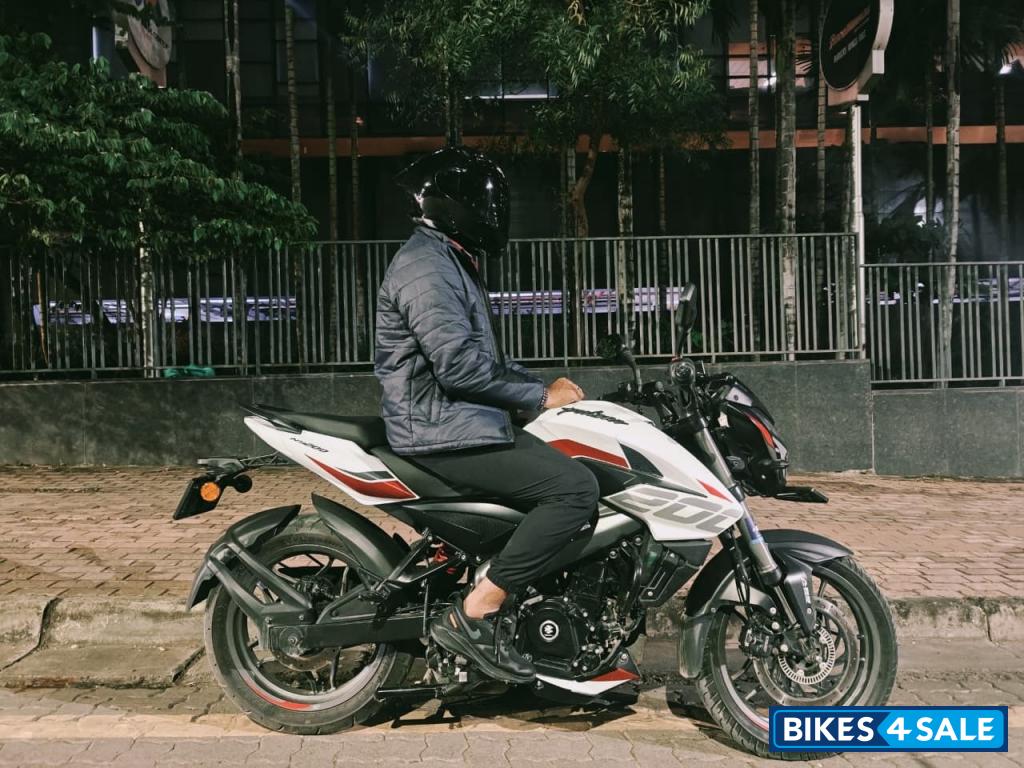 Bajaj Pulsar 200 NS
