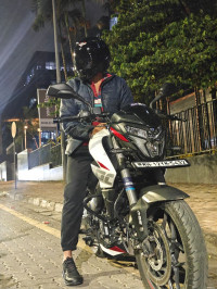 Bajaj Pulsar 200 NS