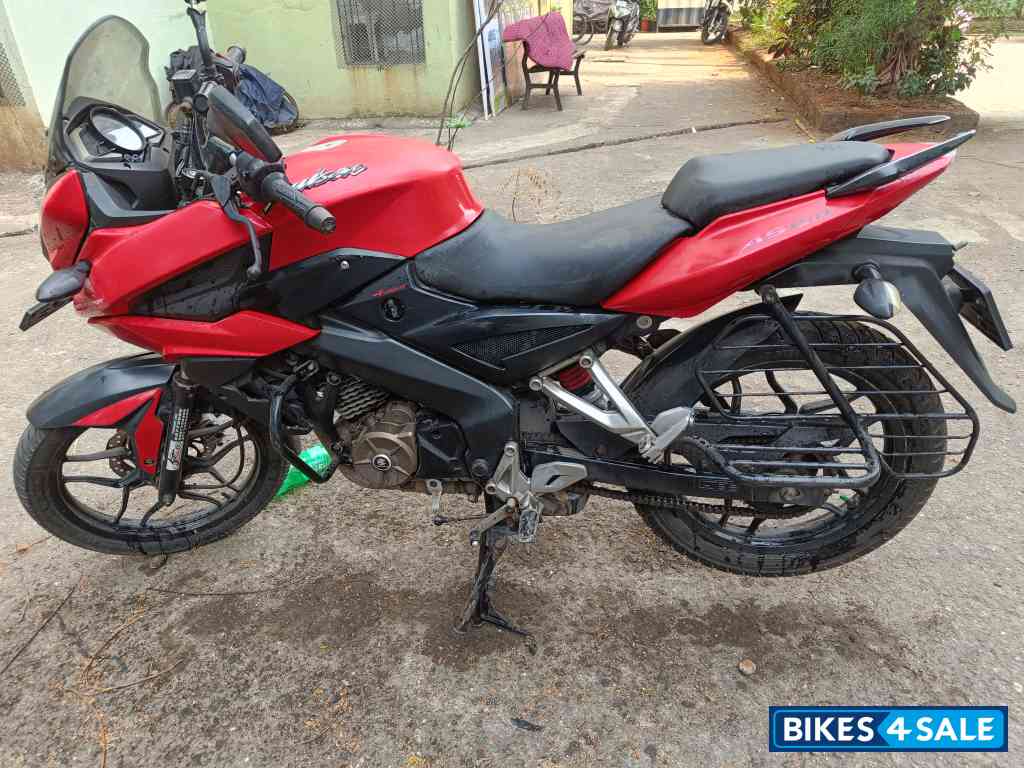 Red Bajaj Pulsar AS 150