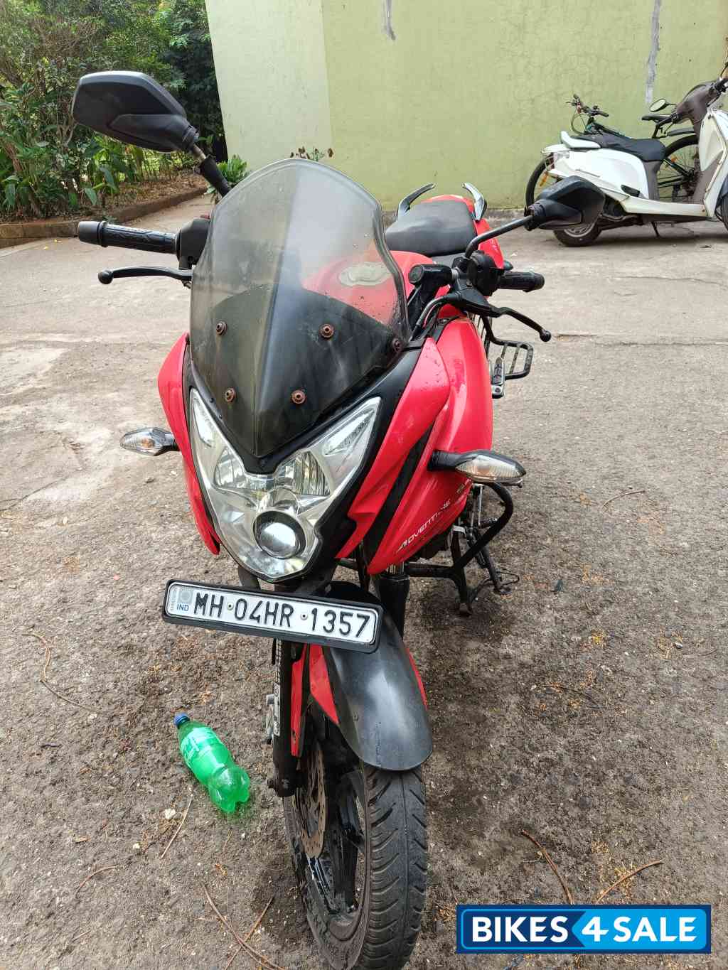 Red Bajaj Pulsar AS 150