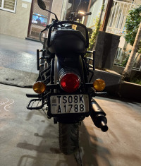 Royal Enfield Classic Stealth Black
