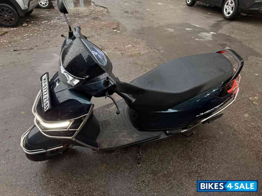 Blue TVS Jupiter SmartXonnect Disc 2024