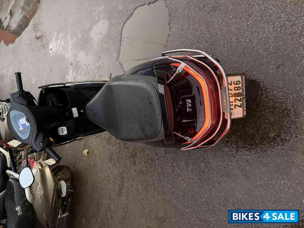 Blue TVS Jupiter SmartXonnect Disc 2024