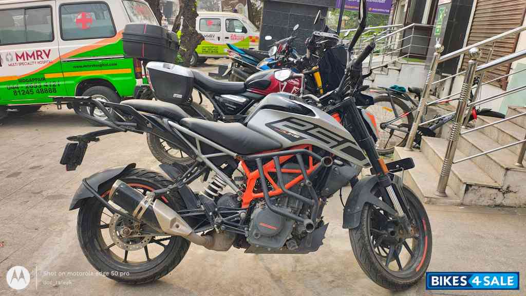 KTM Duke 250 2022