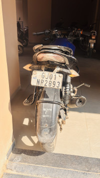 Blue Bajaj Pulsar 135LS