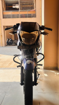 Blue Bajaj Pulsar 135LS