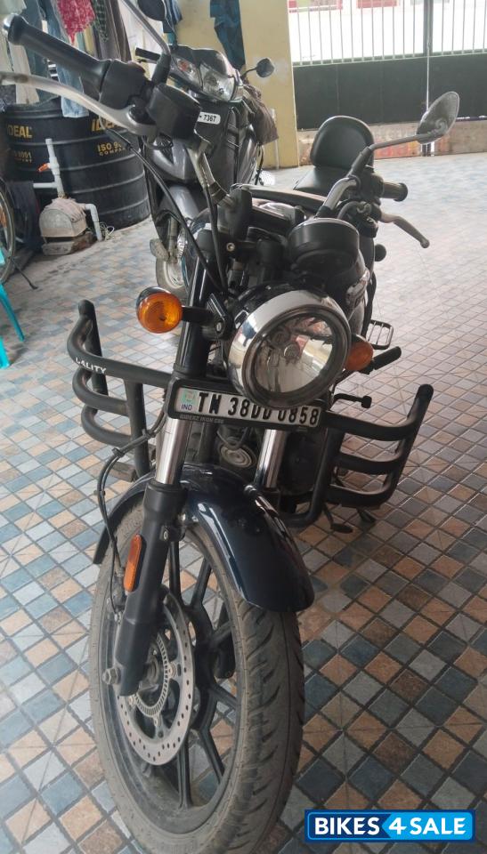 Royal Enfield Meteor 350 Stellar