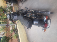 Royal Enfield Classic 350 2017 Model