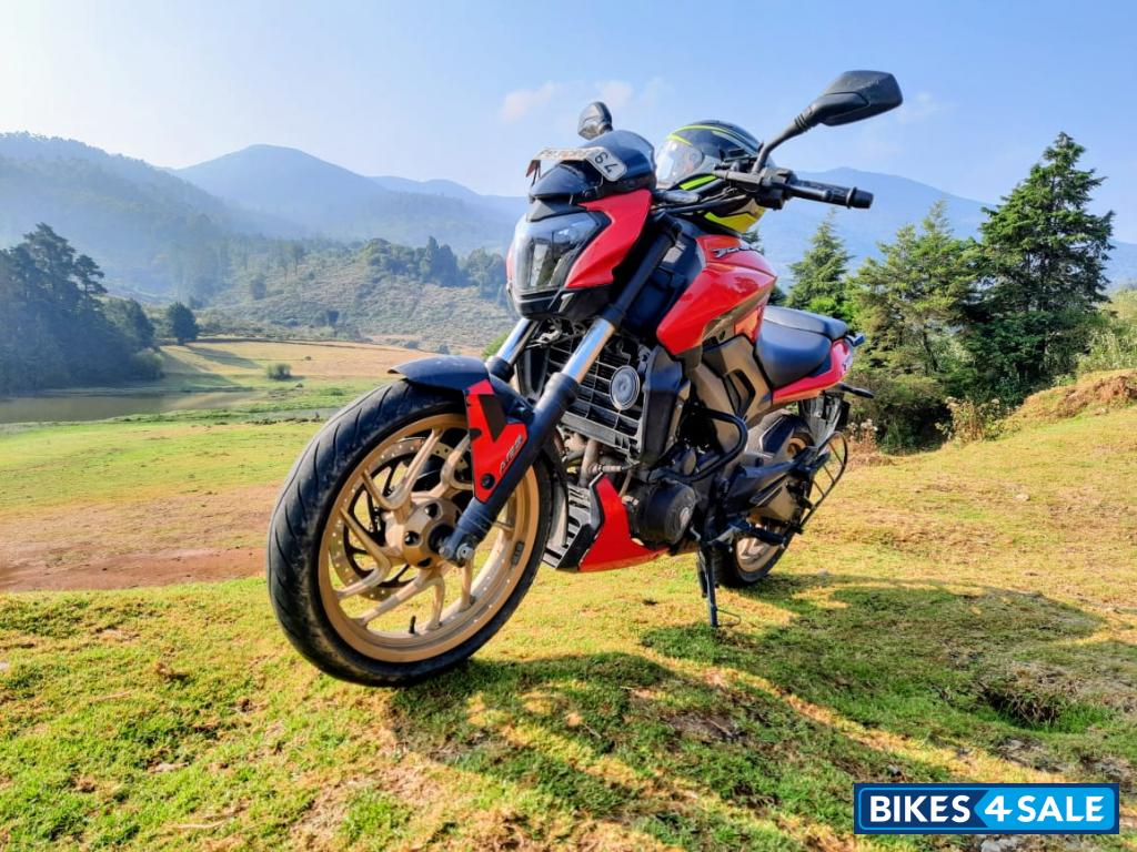 Canyon Red Bajaj Dominar 400 Disc