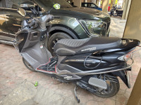 Matt Black Suzuki Burgman Street EX