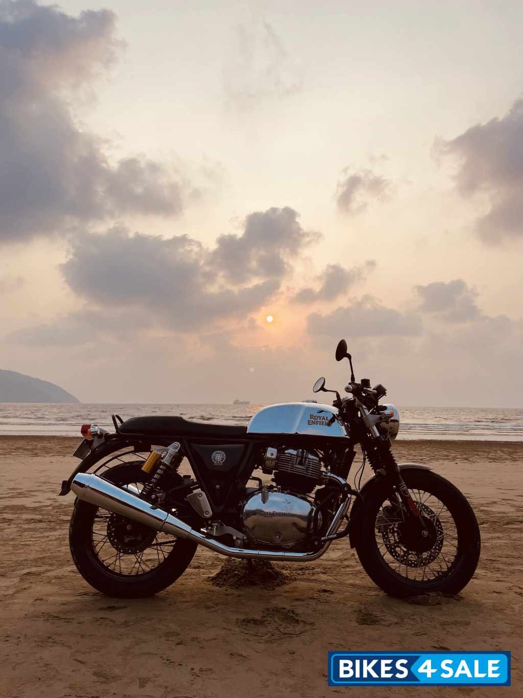 Chrome Royal Enfield Continental GT 650 Twin