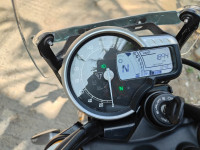 Yellow Triumph Speed 400 2025