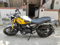 Yellow Triumph Speed 400 2025