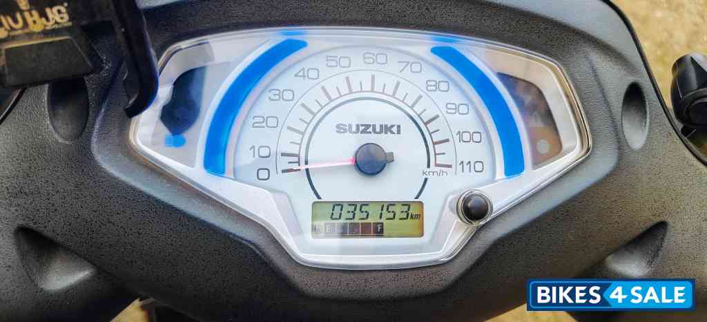 Matte Black Suzuki Access 125 Special Edition BS6