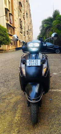 Matte Black Suzuki Access 125 Special Edition BS6