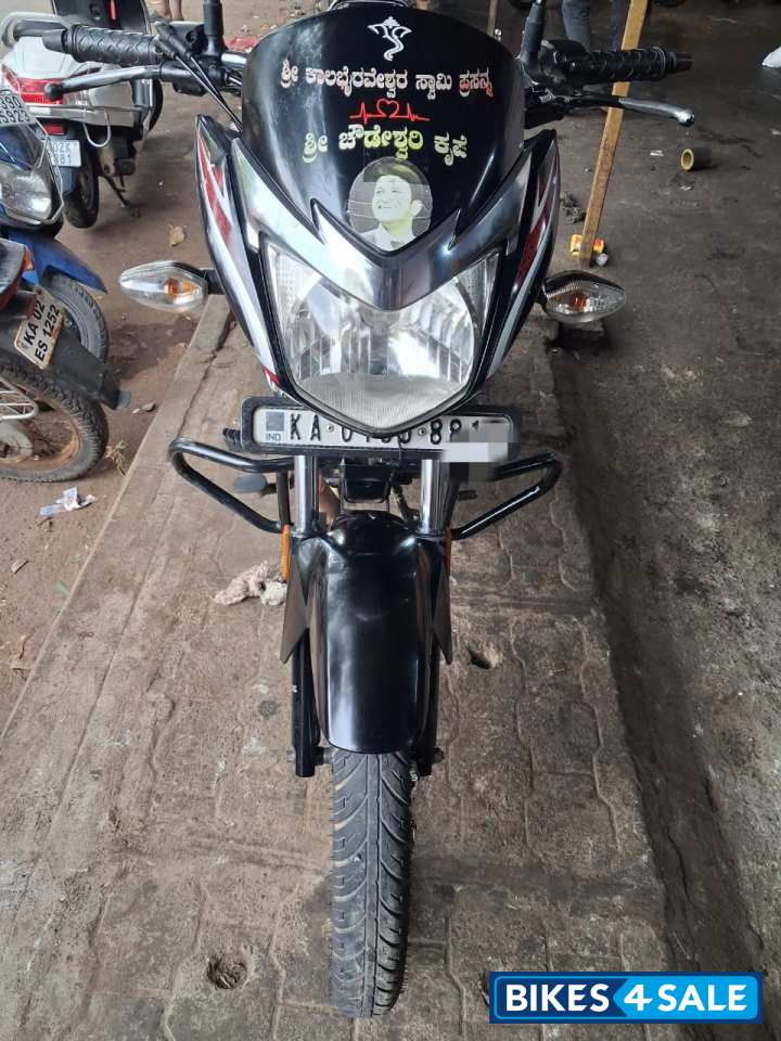 Black Red Honda Shine 125 Drum